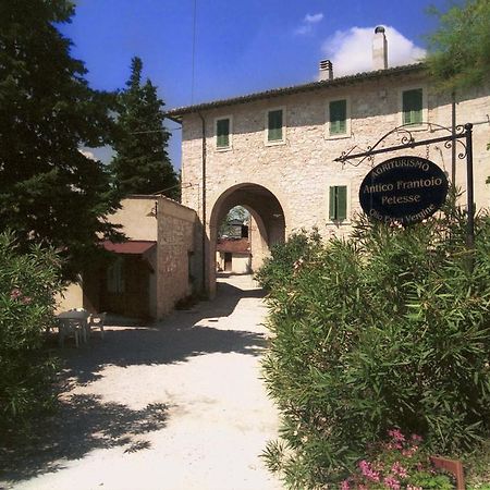 Agriturismo Antico Frantoio Foligno Exterior foto