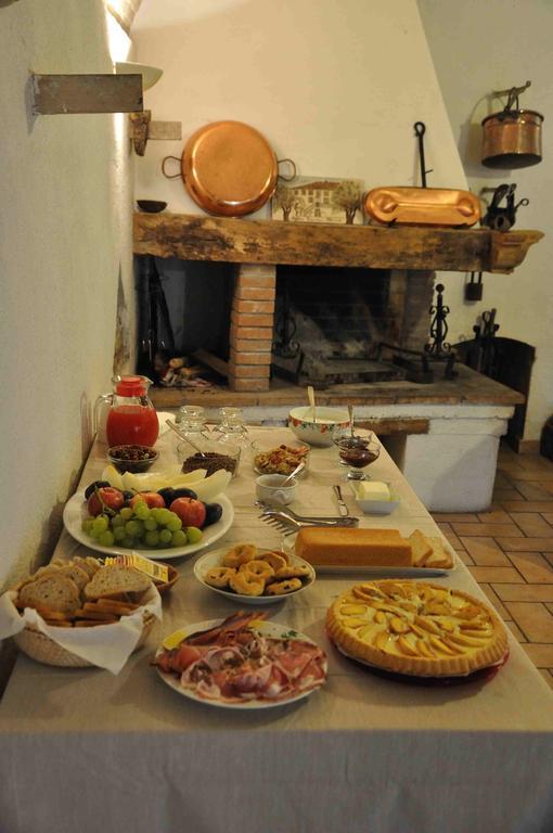 Agriturismo Antico Frantoio Foligno Exterior foto