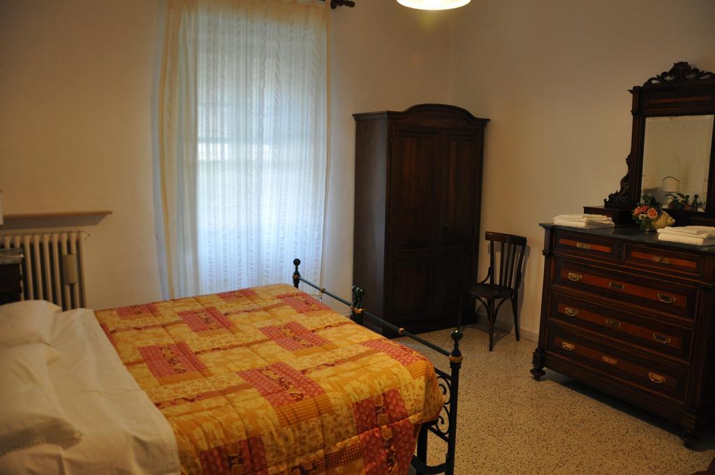 Agriturismo Antico Frantoio Foligno Exterior foto
